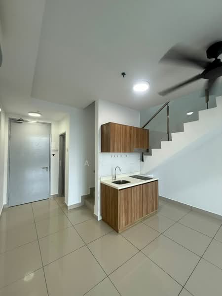 Pacific Star untuk Untuk Disewa - RM 1,850 /bulan, Mac 2026 - Kitchen - PropertyGuru.com.my