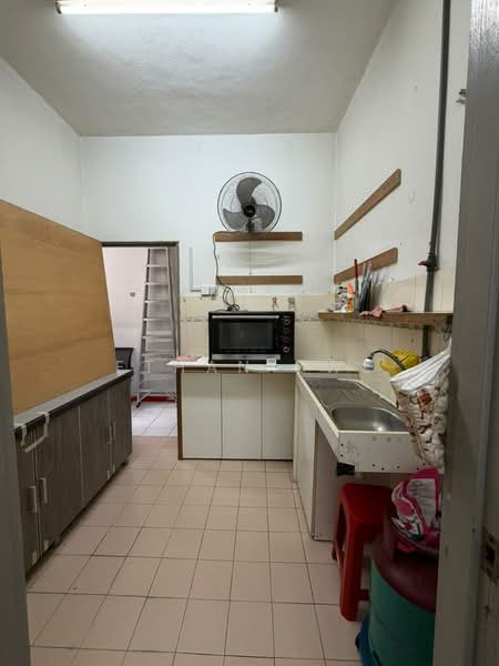 Condominium for Sale at Selayang Court - Ethan Swe - Kitchen - PropertyGuru.com.my