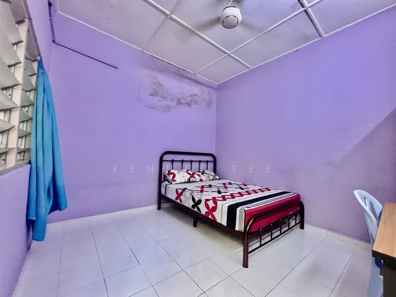 1-storey Terraced House for Sale in Teluk Intan (Perak) - Fennie Tee - Bedroom - PropertyGuru.com.my