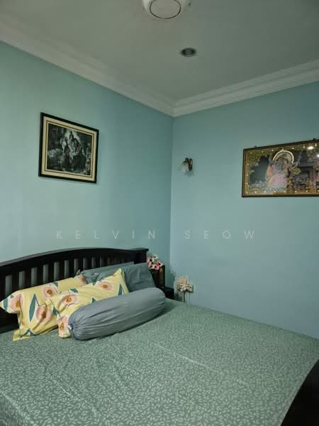 2-storey Terraced House for Sale in George Town (Penang) - Kelvin Seow - Bedroom - PropertyGuru.com.my