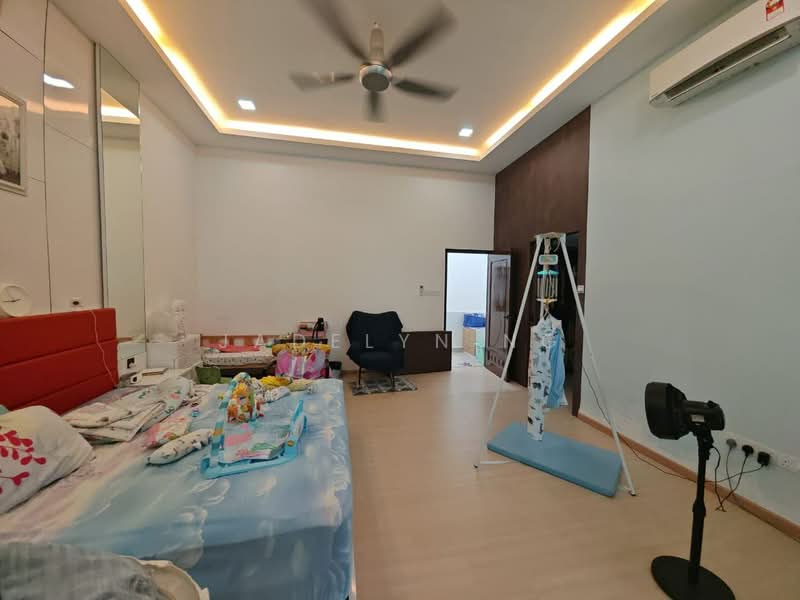2-storey Terraced House for Sale in Bandar Putra (Kulai) - Jadelyn Ng - Bedroom - PropertyGuru.com.my