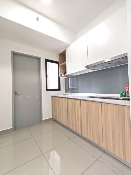 M Luna untuk Untuk Disewa - RM 1,700 /bulan, Mac 2026 - Kitchen - PropertyGuru.com.my