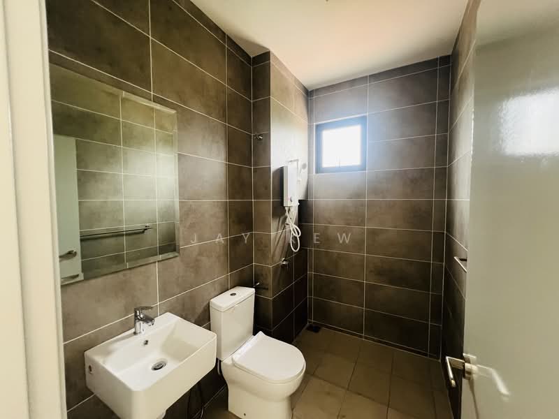 Semi-Detached House for Sale in Cyber 10 (Cyberjaya) - Jay Kew - Bathroom - PropertyGuru.com.my