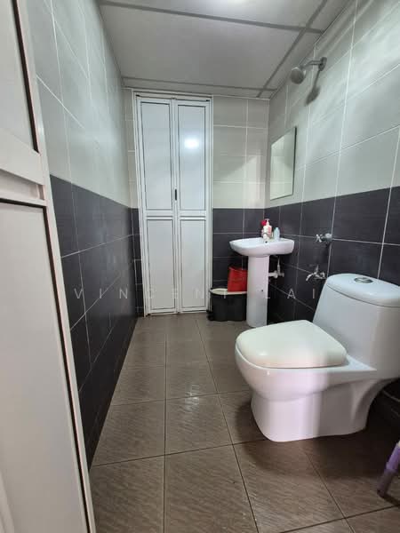 Apartment for Rent at Vista Saujana - Vincent Lai - Bathroom - PropertyGuru.com.my