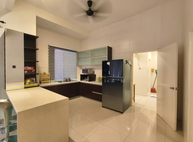 Semi-Detached House for Sale in Kemuning Utama Palma (Shah Alam) - SK Thiam - Kitchen - PropertyGuru.com.my