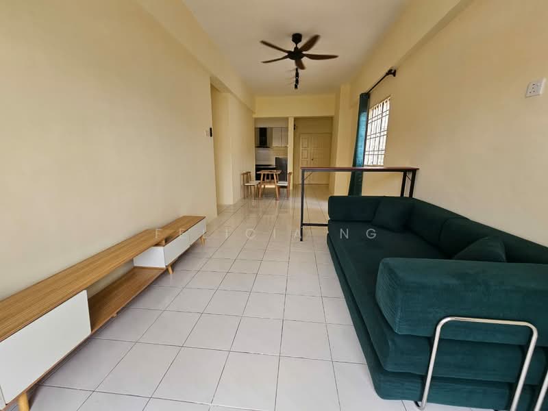 Apartment for Rent at Jalil Damai Apartments - Felicia Ng - Living Room - PropertyGuru.com.my