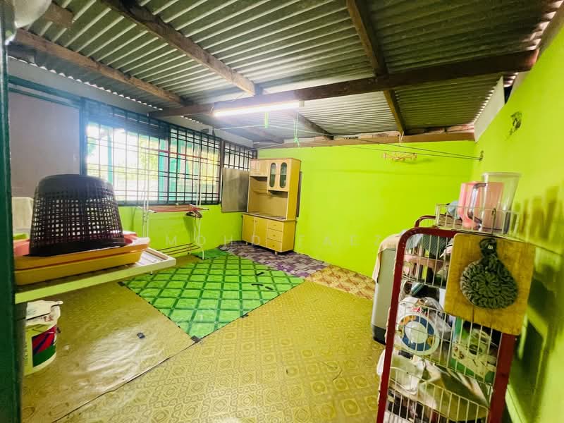 2-storey Terraced House for Sale in Segamat (Johor) - Mohd Faez - Kitchen - PropertyGuru.com.my