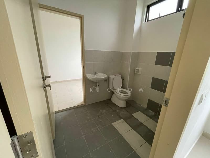 2-storey Terraced House for Sale in Bandar Bistari Perdana (Pasir Gudang) - Zack Chow - Bathroom - PropertyGuru.com.my