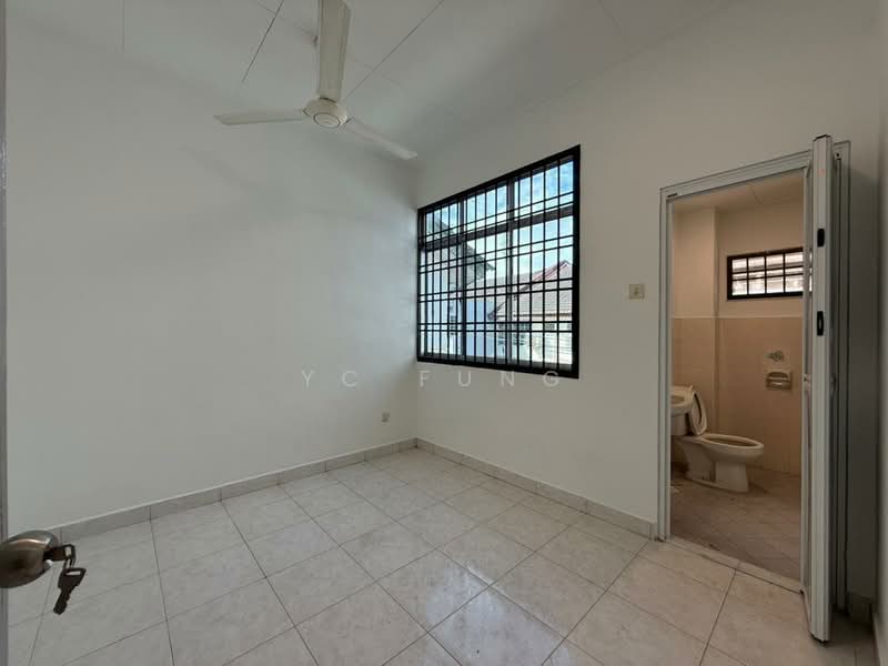 Taman Nusa Jaya Mas untuk Untuk Disewa - RM 2,700 /bulan, Mac 2026 - Interior - PropertyGuru.com.my