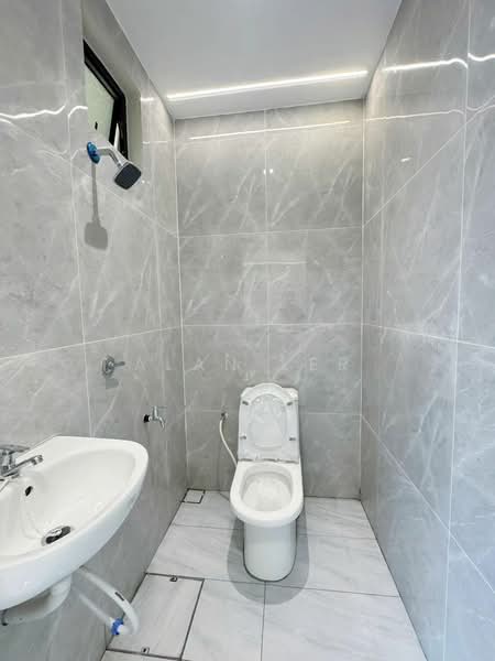 2-storey Terraced House for Sale in Taman Puteri Wangsa (Ulu Tiram) - Alan Ler - PropertyGuru.com.my