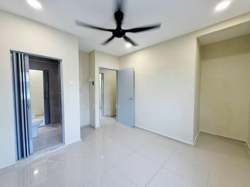 2-storey Terraced House for Sale in Taman Puteri Wangsa (Ulu Tiram) - Alan Ler - PropertyGuru.com.my