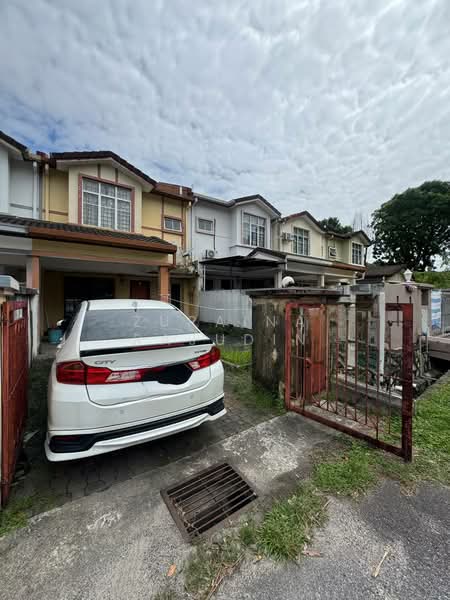 Terraced House for Sale in Putra Heights (Subang Jaya) - Zuraina Rajudin - Exterior - PropertyGuru.com.my