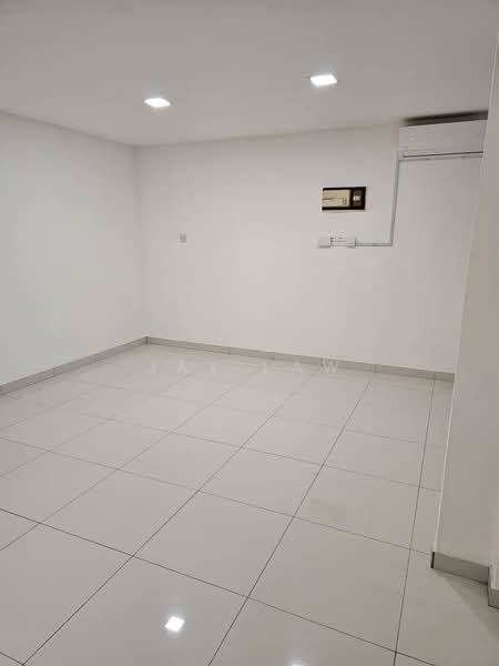 2-storey Terraced House for Rent in Tabuan Jaya (Kuching) - Jay Law - Interior - PropertyGuru.com.my