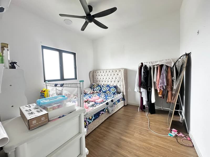 Service Residence for Sale at Sensory Residence @ Southville City - Rohani Daud - Bedroom - PropertyGuru.com.my