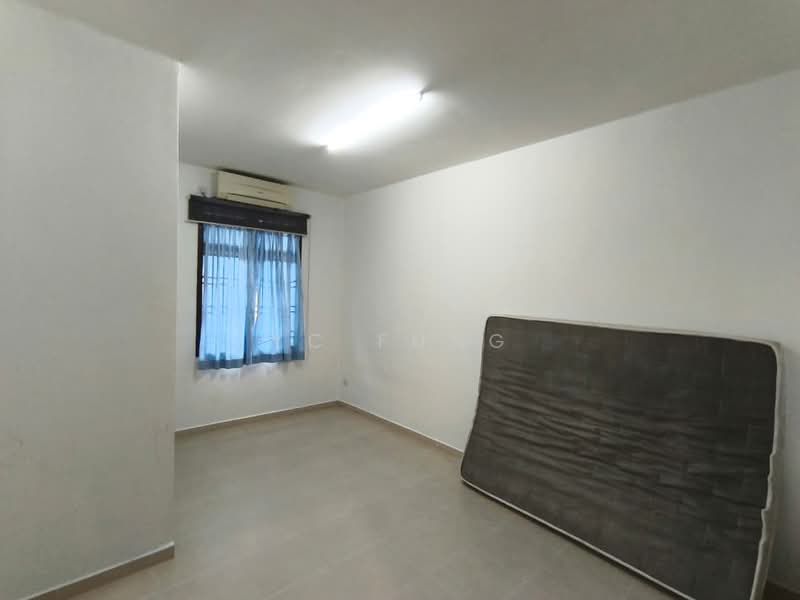 Rumah Teres 2 Tingkat untuk Disewa di Taman Nusa Bestari 2 (Iskandar Puteri (Nusajaya)) - YC Fung - Bedroom - PropertyGuru.com.my