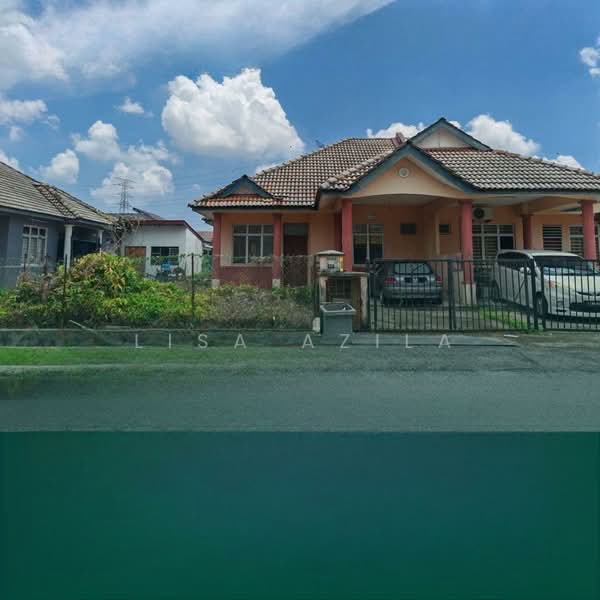 Semi-Detached House for Sale in Seremban (Negeri Sembilan) - Lisa Azila - Exterior - PropertyGuru.com.my