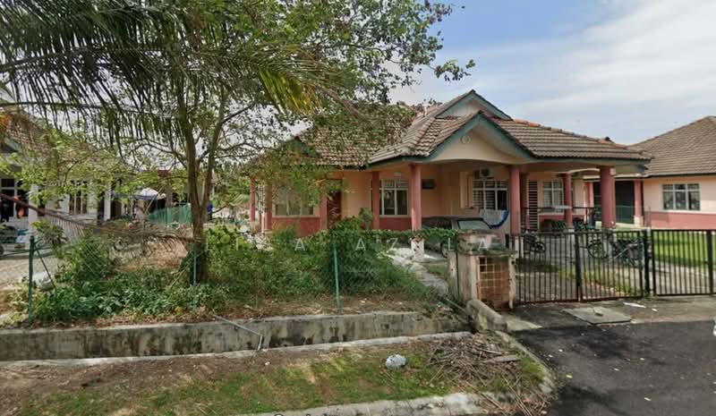 Semi-Detached House for Sale in Seremban (Negeri Sembilan) - Lisa Azila - Exterior - PropertyGuru.com.my