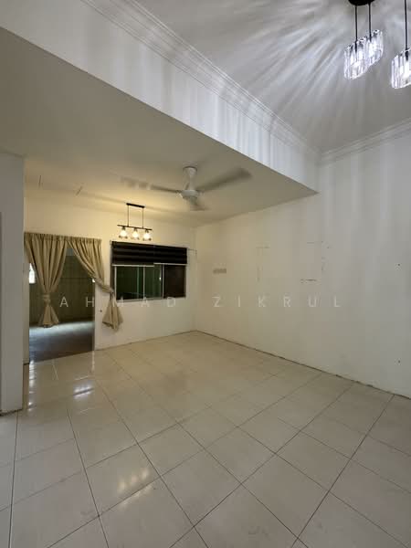Semi-Detached House for Sale in Batu Pahat (Johor) - Ahmad Zikrul - Living Room - PropertyGuru.com.my