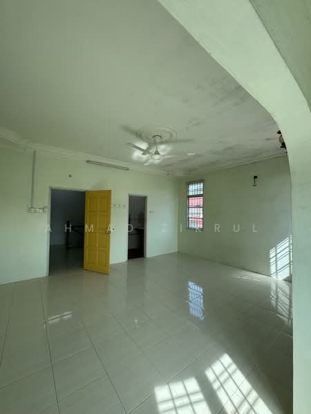 Semi-Detached House for Sale in Batu Pahat (Johor) - Ahmad Zikrul - Interior - PropertyGuru.com.my