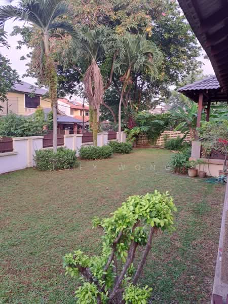 Rumah Berkembar untuk Dijual di SS2 (Petaling Jaya) - Joey Wong - Garden - PropertyGuru.com.my