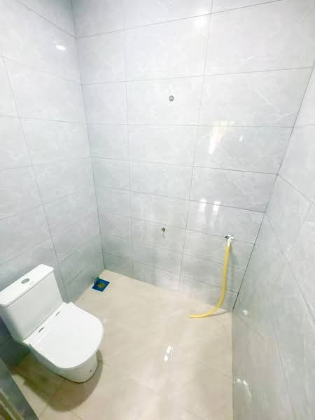 1-storey Terraced House for Sale in Bandar Teknologi Kajang (Kajang) - Ilman Nahri - Bathroom - PropertyGuru.com.my