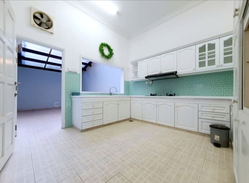 Semi-Detached House for Sale in Petaling Jaya (Selangor) - Christine Lim - kitchen - PropertyGuru.com.my