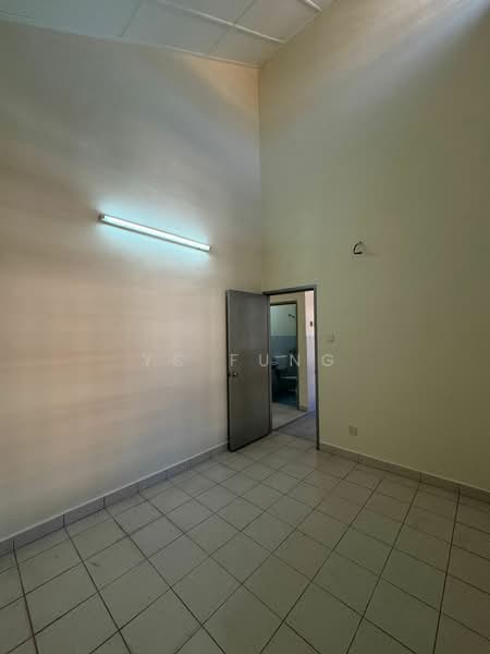 1-storey Terraced House for Rent in Taman Pelangi Indah (Ulu Tiram) - YC Fung - Interior - PropertyGuru.com.my