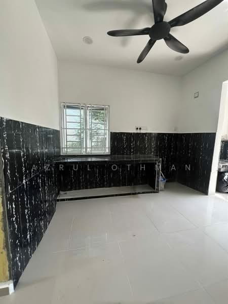 1-storey Terraced House for Sale in Taman Sikamat Indah (Sikamat) - Azrul Othman - PropertyGuru.com.my