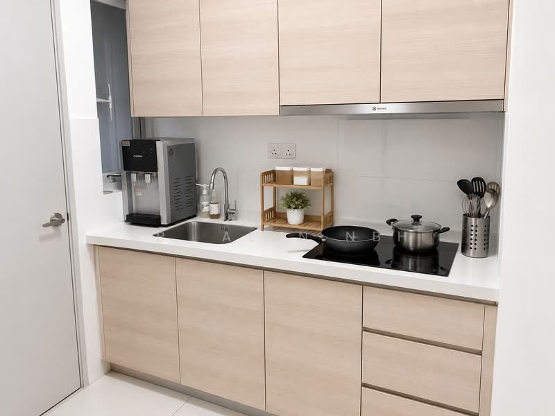 Servis Apartment untuk Dijual di RYAN & MIHO - Sr. Alan NBH - Kitchen - PropertyGuru.com.my