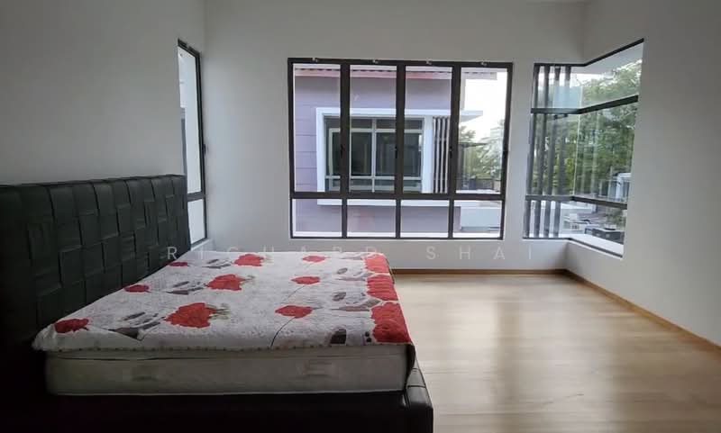 Semi-Detached House for Rent in Taman Ponderosa (Johor Bahru) - Richard Shai - Bedroom - PropertyGuru.com.my