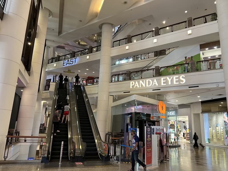 Shop for Sale in Berjaya Times Square (KL City Centre) - Wai Yen Chin - Interior - PropertyGuru.com.my