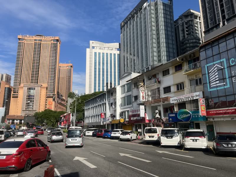 Shop for Sale in Berjaya Times Square (KL City Centre) - Wai Yen Chin - Exterior - PropertyGuru.com.my
