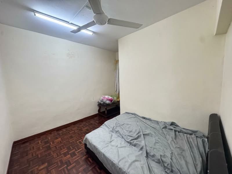 Skudai Villa untuk Untuk Dijual - RM 260,000, Mac 2026 - Bedroom - PropertyGuru.com.my