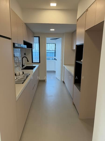 Condominium for Sale at D'aman Crimson - Bernard Tay - Kitchen - PropertyGuru.com.my