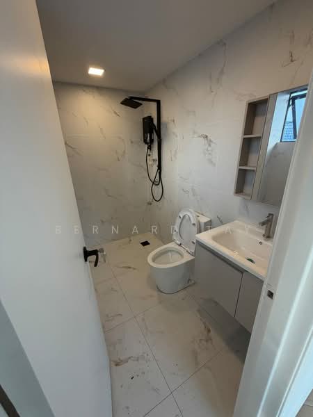 Condominium for Sale at D'aman Crimson - Bernard Tay - Bathroom - PropertyGuru.com.my