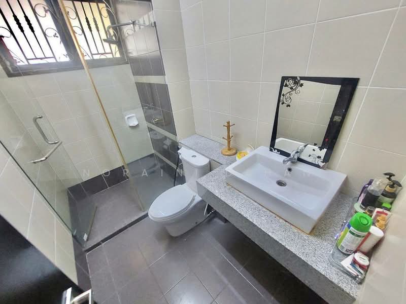 D'Premier 1, Bandar Damai Perdana untuk Untuk Dijual - RM 1,100,000, Mac 2026 - Bathroom - PropertyGuru.com.my