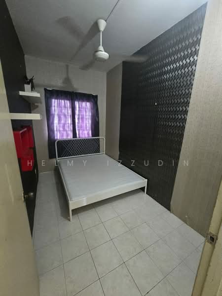 Bayu Villa untuk Untuk Disewa - RM 1,200 /bulan, Mac 2026 - Bedroom - PropertyGuru.com.my
