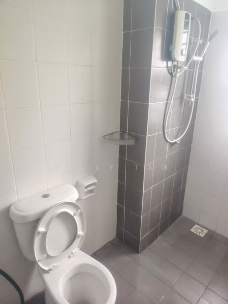 Saville @ Kajang untuk Untuk Disewa - RM 1,900 /bulan, Mac 2026 - Bathroom - PropertyGuru.com.my