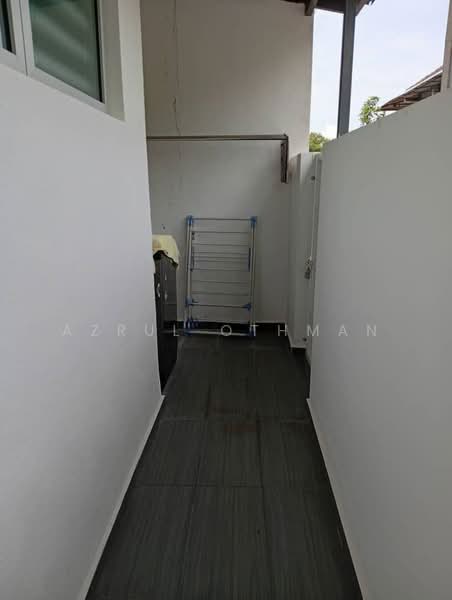 2-storey Terraced House for Sale in Senawang (Negeri Sembilan) - Azrul Othman - Exterior - PropertyGuru.com.my