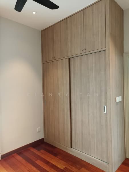 Condominium for Sale at KM1 East - Sianry Tan - Interior - PropertyGuru.com.my