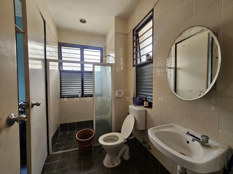 Terraced House for Sale in Alam Damai (Cheras) - Angel Yeoh - Bathroom - PropertyGuru.com.my