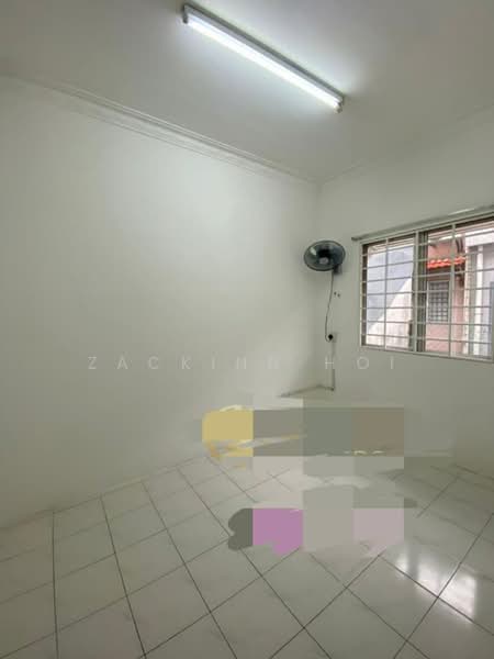 Prime Location Partially Furnished 2 Sty Setia Impian 2 Setia Alam untuk Untuk Dijual - RM 560,000, Mac 2026 - PropertyGuru.com.my