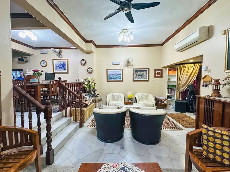 2.5-storey Terraced House for Sale in Taman Tun Dr Ismail (Kuala Lumpur) - Abdul Qadir - Living Room - PropertyGuru.com.my