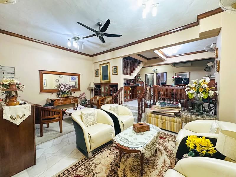 2.5-storey Terraced House for Sale in Taman Tun Dr Ismail (Kuala Lumpur) - Abdul Qadir - Living Room - PropertyGuru.com.my
