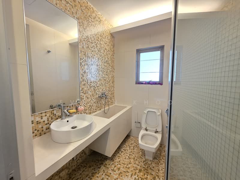 2.5-storey Terraced House for Sale in Sierramas (Sungai Buloh) - Evelyn Khoo - Bathroom - PropertyGuru.com.my