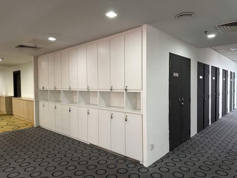 Office for Rent in KLCC (KL City Centre) - C. Kah Ying - Corridor - PropertyGuru.com.my