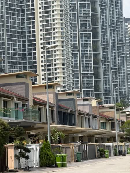 Southlake, Desa Parkcity untuk Untuk Dijual - RM 3,100,000, Mac 2026 - PropertyGuru.com.my