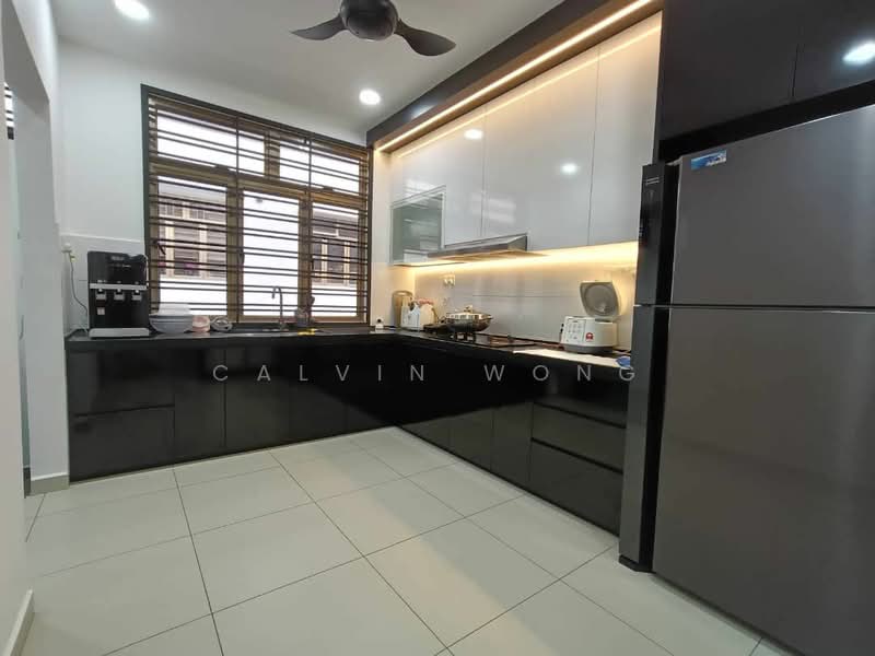 2-storey Terraced House for Sale in Taman Mutiara Rini (Skudai) - Calvin Wong - Kitchen - PropertyGuru.com.my