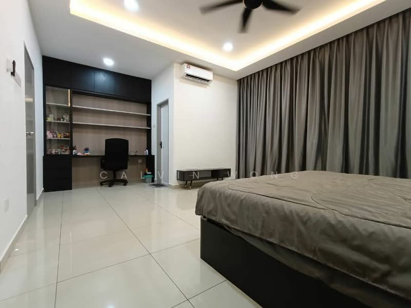 2-storey Terraced House for Sale in Taman Mutiara Rini (Skudai) - Calvin Wong - Bedroom - PropertyGuru.com.my