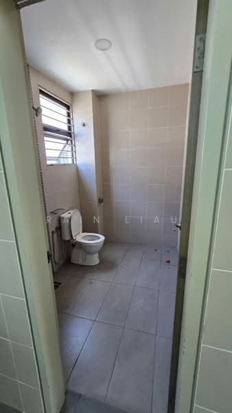 Bukit Raja untuk Untuk Disewa - RM 1,500 /bulan, Mac 2026 - Bathroom - PropertyGuru.com.my